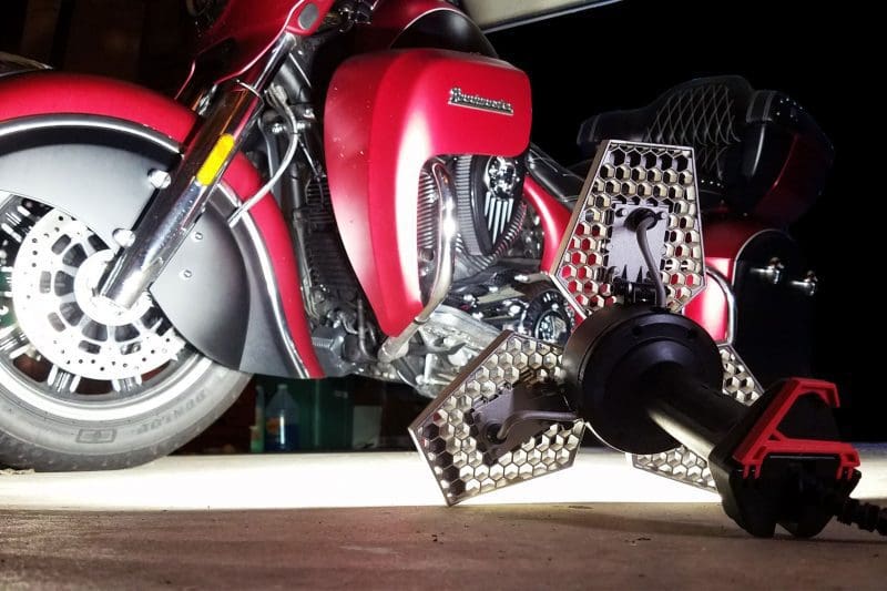 trilight shoplight use motorcycle 1 scaled